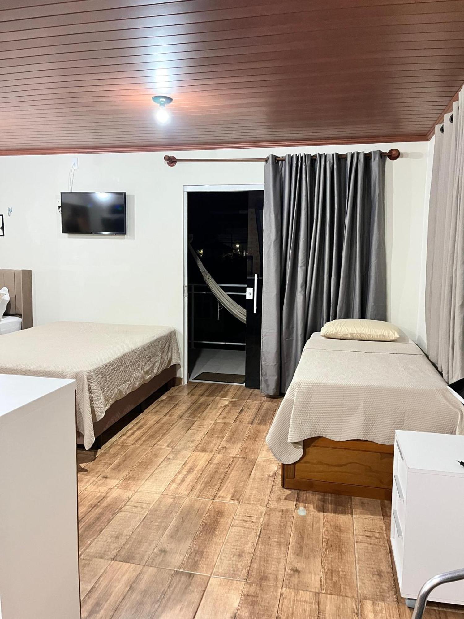 Acomodacao Cambirela Palhoça Rom bilde
